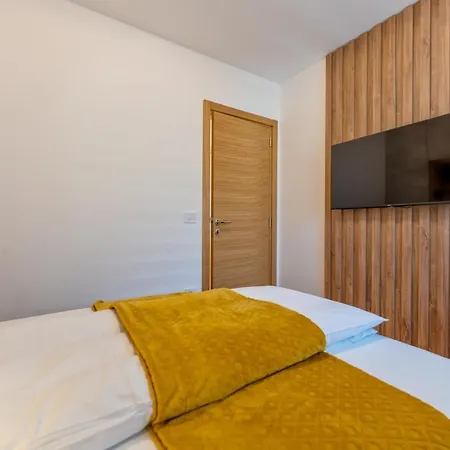 & Pino Mons 2 דירה זלאטיבור