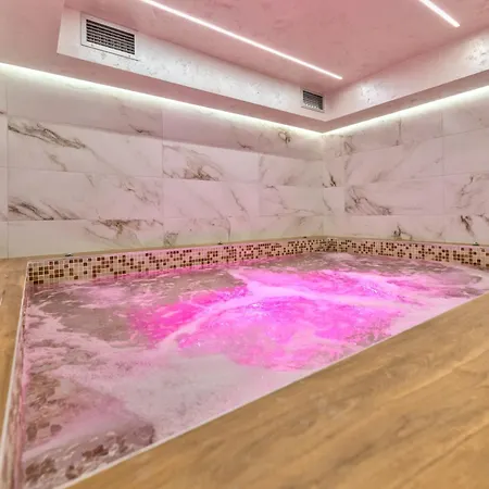 & Pino Mons 2 דירה