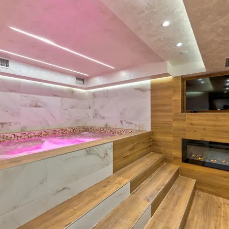 דירה & Pino Mons 2 *