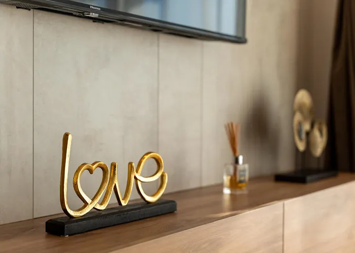 & Pino Mons 2 Zlatibor